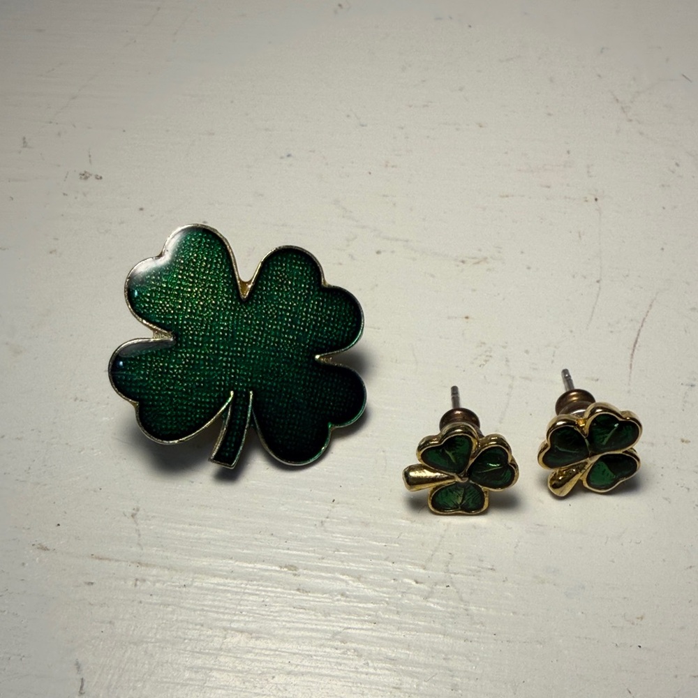 Green Shamrock Clover Pin and Stud Earring Set